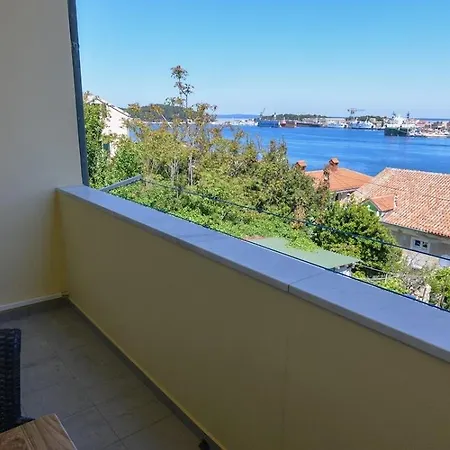 招待所 Complex 36