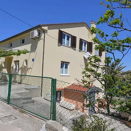 Gostinjska kuća Complex 36 3*