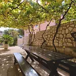 Complex 36 בית הארחה