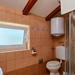 Complex 36 מאלי לוסיניי
