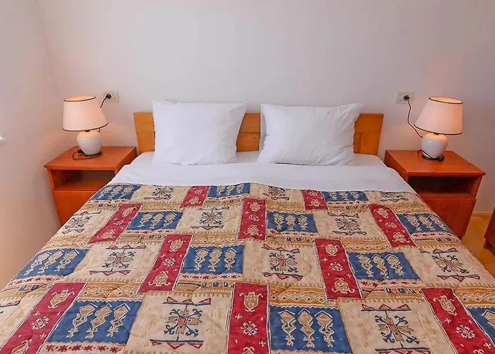 Complex 36 3* Mali Lošinj